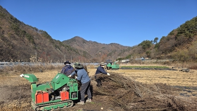진안군, 찾아가는 영농부산물 파쇄지원단 상반기 접수 시작