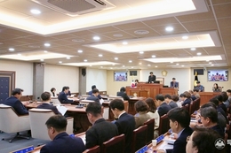 장수군의회, 제1회 추가경정 예산안 5,263억원 확정