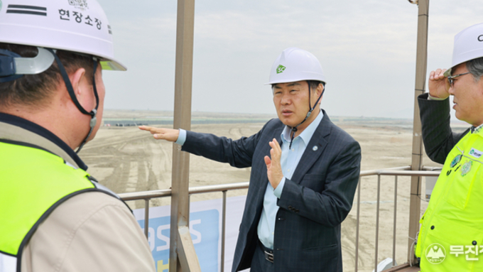 현대차 9조원 투자 등 민간투자 뒷받침...전방위 현장행정 나서