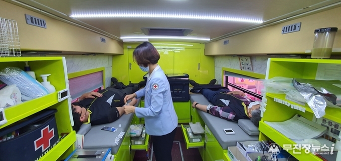 무주