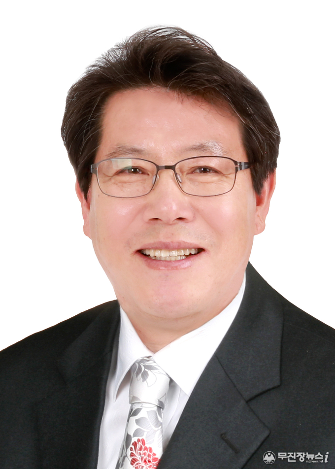 행정복지위원장 한국희 의원