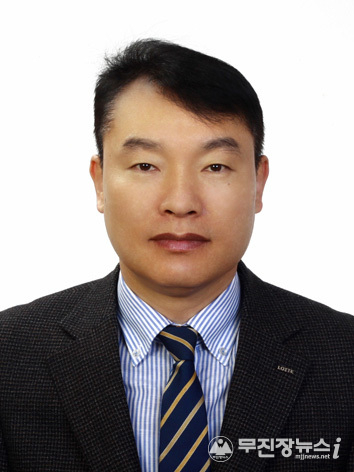 손을엽