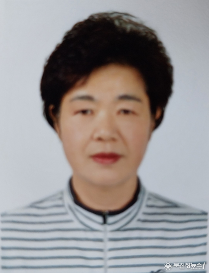 이상임