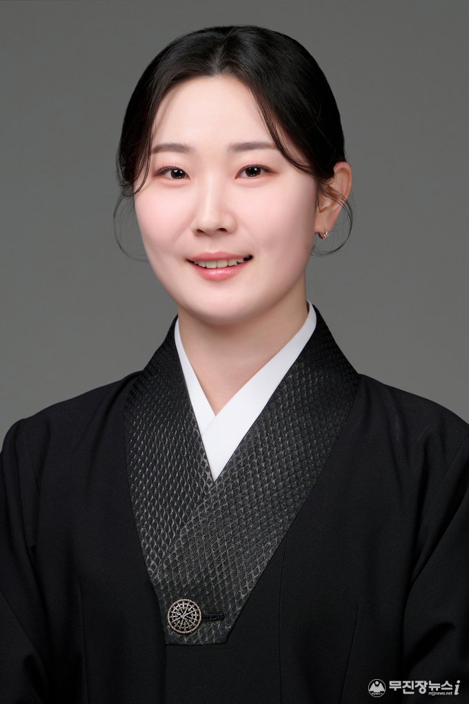 김윤희