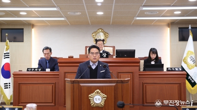 김광훈 위원장 보고