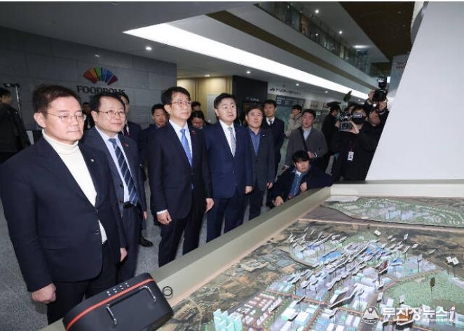 <strong> 도시재생사업 현장 방문(국토부 장관)</strong>