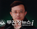 김수안