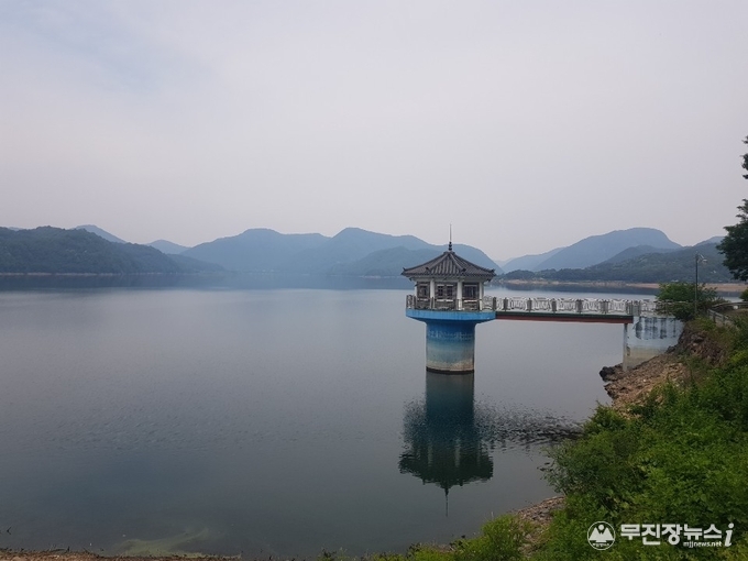 완주 경천저수지