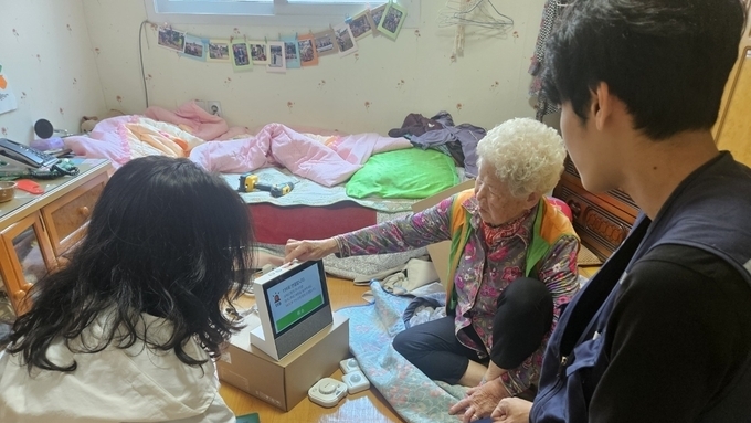 진안군, 취약계층 위기대응...응급안전안심장비 170대 추가 설치