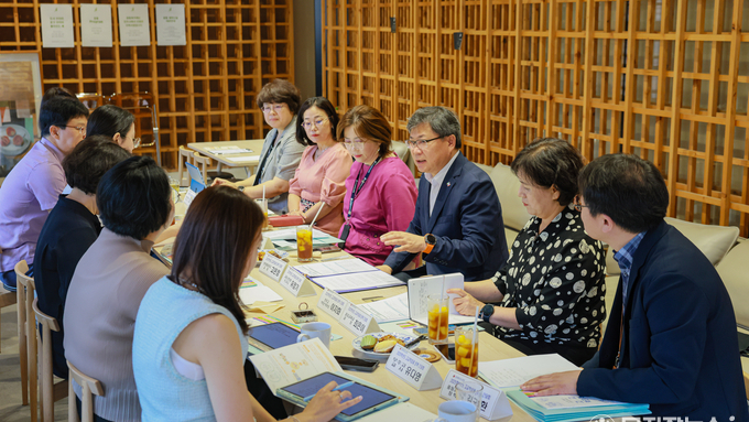 고교학점제 정책 간담회...교원과 학생·학부모 함께 참여