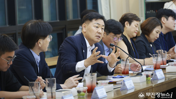 전북도, 완주 오성한옥마을서 전북천년명가협의회 발대식...