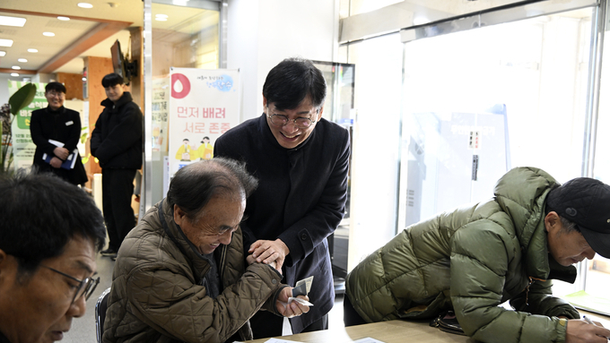 최훈식 장수군수, 농어촌 기본소득 신청 현장 점검