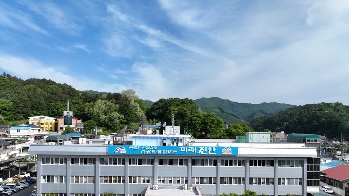 세계의 청년들, 진안으로...'26-'27 진안 방문의 해 글로벌 홍보단, 힘찬 출발