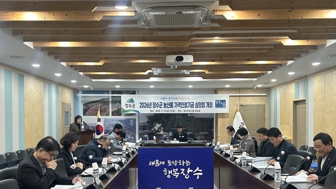 장수군, 오이와 포도 2개 품목 102농가 4억원 지원