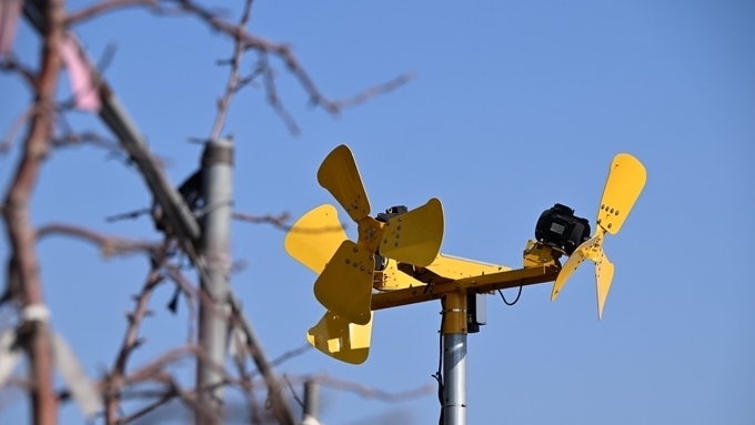 장수군, 기후변화 대응... 과원 피해저감시설 지원
