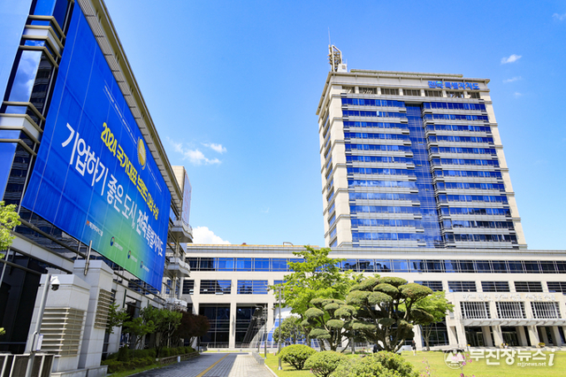 전북도, 노인복지 2조 481억 투입…초고령사회 대응