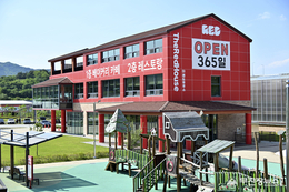 장수군, 만남의 광장 임시직매장 및 주말 플리마켓 운영